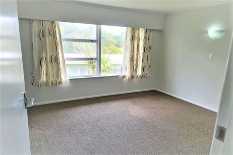 Photo of property in 6 Nicholson Place, Hillcrest, Auckland, 0627