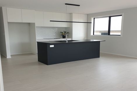 Photo of property in 20 Kawariki Road, Helensville, 0800