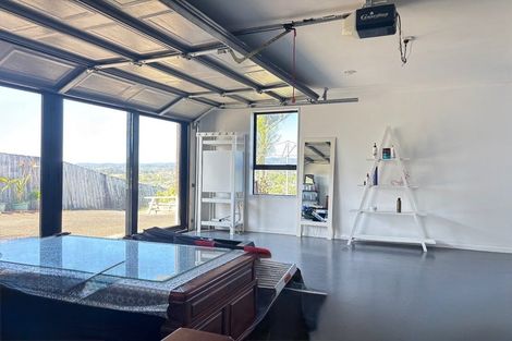 Photo of property in 40 Tiriwa Drive, Massey, Auckland, 0614