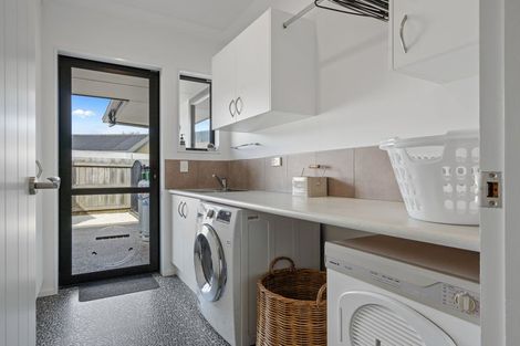 Photo of property in 6 Sterling Way, Stoke, Nelson, 7011