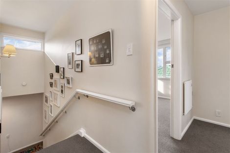 Photo of property in 196 Cashmere Road, Hoon Hay, Christchurch, 8025