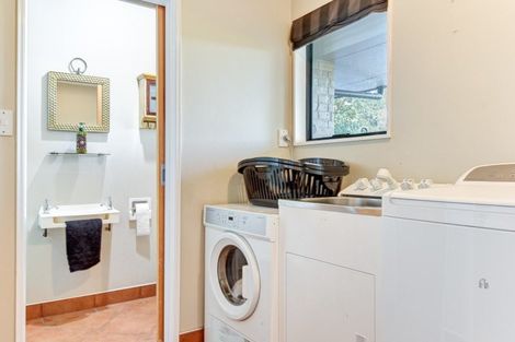 Photo of property in 122 Fitzherbert Avenue, Tawhero, Whanganui, 4501