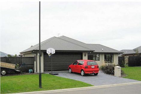 Photo of property in 41 Campion Place, Rolleston, 7614