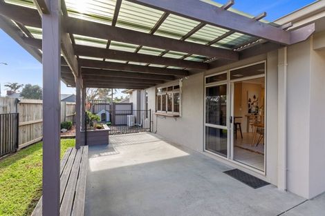 Photo of property in 35 Santa Cruz Drive, Papamoa Beach, Papamoa, 3118