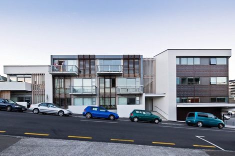 Photo of property in Masina Apartments, 102/80u Riddiford Street, Newtown, Wellington, 6021