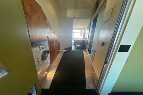 Photo of property in Qba Apartments, 2r/51 Webb Street, Mount Cook, Wellington, 6011