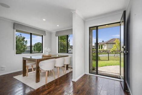 Photo of property in 2 Carex Close, Pyes Pa, Tauranga, 3112