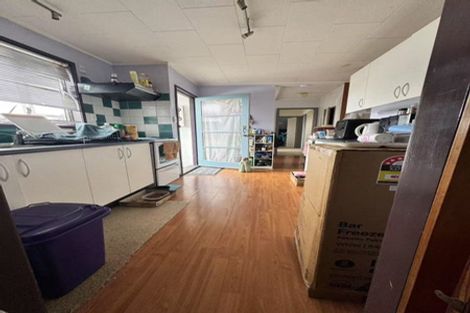 Photo of property in 65 Archmillen Avenue, Pakuranga Heights, Auckland, 2010