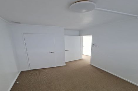 Photo of property in 17f6 Wrights Hill Road, Karori, Wellington, 6012