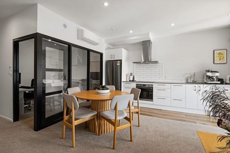 Photo of property in 210/2u Onepu Road, Kilbirnie, Wellington, 6022