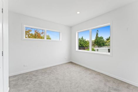 Photo of property in 4c Towra Place, Botany Downs, Auckland, 2010