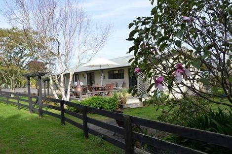 Photo of property in 42 Geraghtys Road, Tuakau, 2121