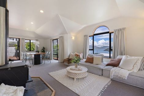 Photo of property in 12b Windsor Place, Queenstown, 9300
