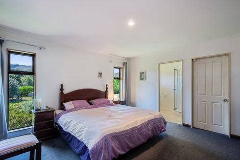Photo of property in 51 Pohutukawa Drive, Levin, 5571