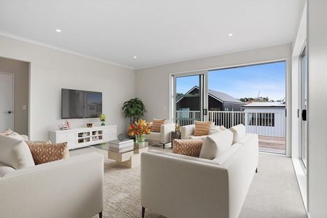 Photo of property in 24 Kuku Avenue, Red Beach, 0932