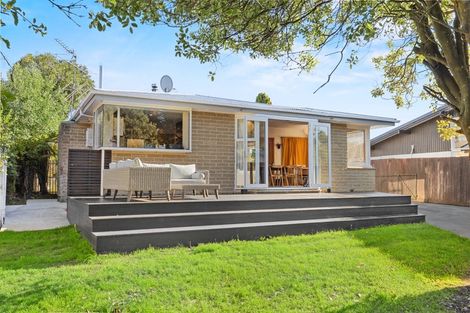 Photo of property in 29 Waiau Street, Cracroft, Christchurch, 8025