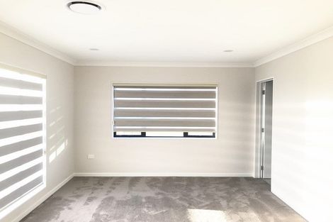 Photo of property in 8 Drover Close, Flat Bush, Auckland, 2019