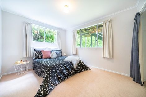 Photo of property in 55 Wyndham Road, Pinehaven, Upper Hutt, 5019