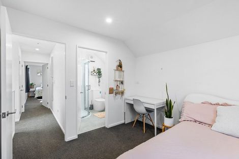 Photo of property in 1/4 Gilberthorpes Road, Islington, Christchurch, 8042