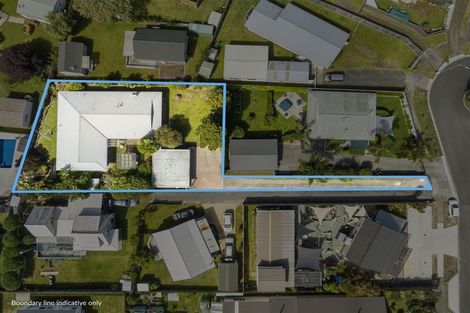 Photo of property in 108 Mark Street, Whangamata, 3620