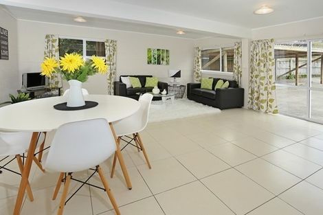 Photo of property in 17 Statesman Street, Henderson, Auckland, 0612
