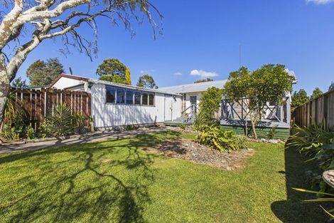 Photo of property in 73 Dunlop Road, Te Puke, 3119