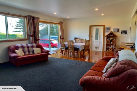 Photo of property in 636 Inland Road North, Onaero, Waitara, 4383