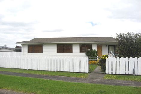 Photo of property in 1 Le Havre Place, Takanini, 2112