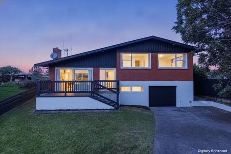 Photo of property in 6 Joanna Place, Deanwell, Hamilton, 3206