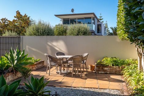 Photo of property in 1/6 Burgess Street, Sumner, Christchurch, 8081