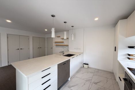 Photo of property in 8a Riverlea Avenue, Pakuranga, Auckland, 2010