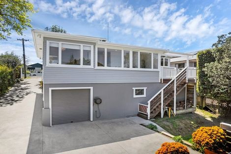 Photo of property in 60 Mcentee Road, Waitakere, Auckland, 0816
