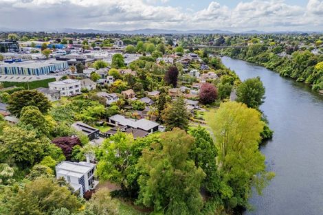 Photo of property in 1a Hamilton Parade, Hamilton Central, Hamilton, 3204
