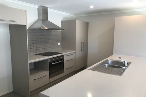 Photo of property in 41 Kohekohe Road, Papamoa Beach, Papamoa, 3118