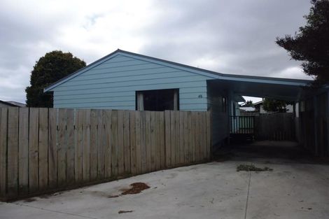 Photo of property in 48a Makarini Street, Paraparaumu, 5032