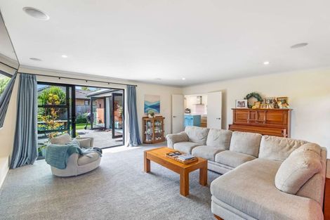 Photo of property in 11 Larne Place, Belfast, Christchurch, 8051
