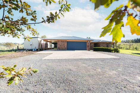 Photo of property in 65 Monteith Street, Halcombe, Feilding, 4779