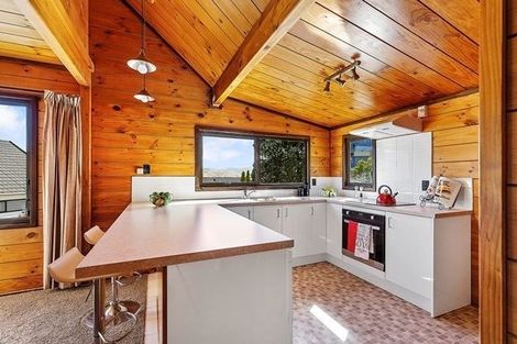 Photo of property in 24 Mercury Way, Whitby, Porirua, 5024