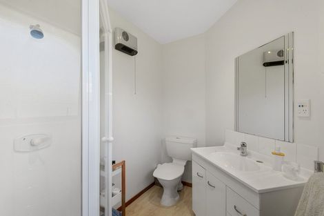 Photo of property in 37 Durrell Way, Rolleston, 7614