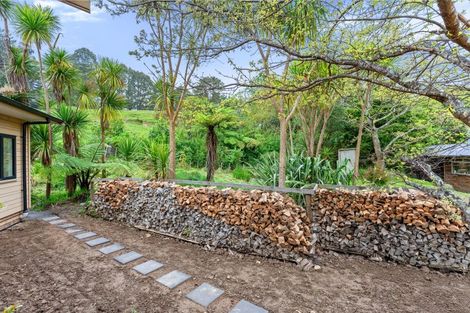 Photo of property in 76 Parenga Road, Hautere, Otaki, 5582