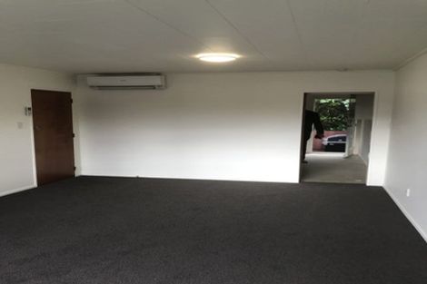 Photo of property in 210f4 Newlands Road, Newlands, Wellington, 6037