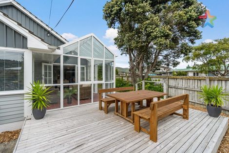 Photo of property in 7a Rosebank Avenue, Avalon, Lower Hutt, 5011
