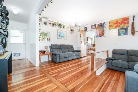 Photo of property in 86 Harrington Road, Henderson, Auckland, 0610