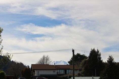 Photo of property in 1 Snowberry Lane, Ohakune, 4625