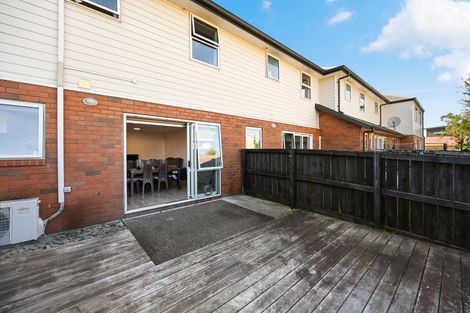 Photo of property in 49 Chiefs Court, Hamilton East, Hamilton, 3216