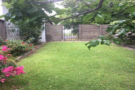Photo of property in 34 Butterworth Drive, Glendene, Auckland, 0602