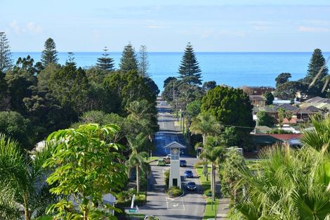 Photo of property in 2 Parkside Drive, Orewa, 0931