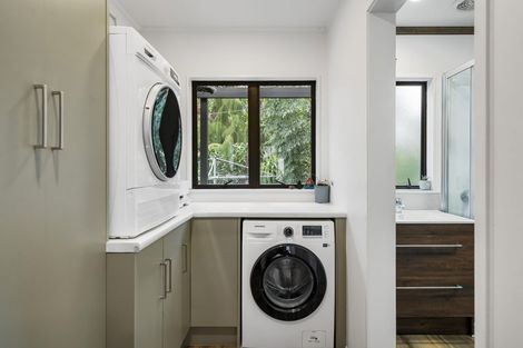 Photo of property in 3/128 Manuka Road, Bayview, Auckland, 0629