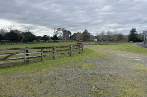 Photo of property in 14 Burberry Road, Karaka, Drury, 2578