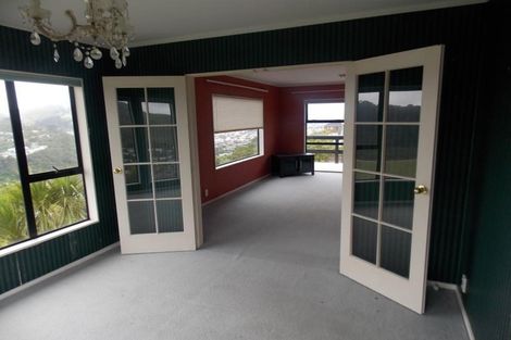 Photo of property in 5a Becker Way, Karori, Wellington, 6012